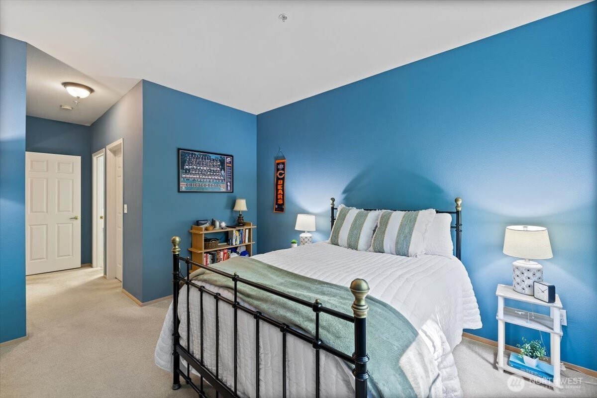 12712 Admiralty Way B204 Property Photo 14