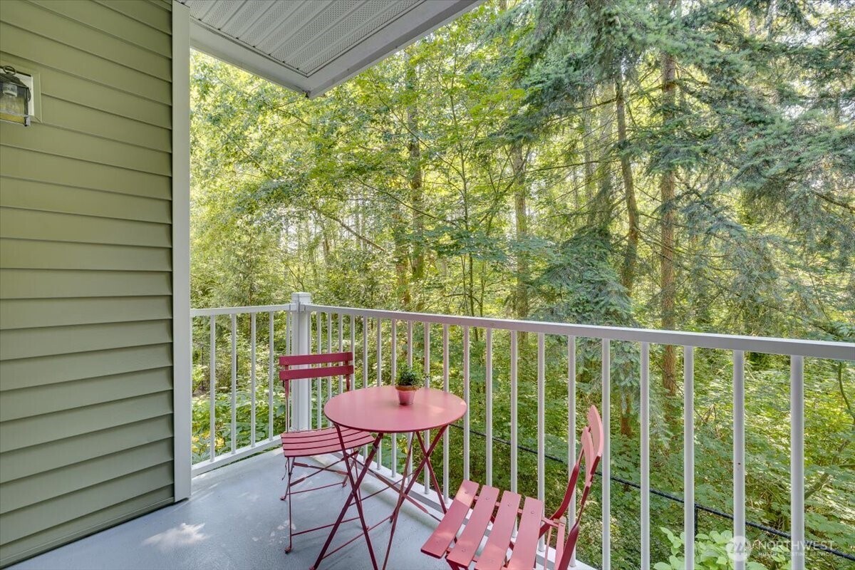 12712 Admiralty Way B204 Property Photo 22