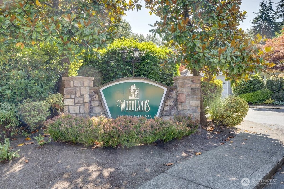 12712 Admiralty Way B204 Property Photo 29