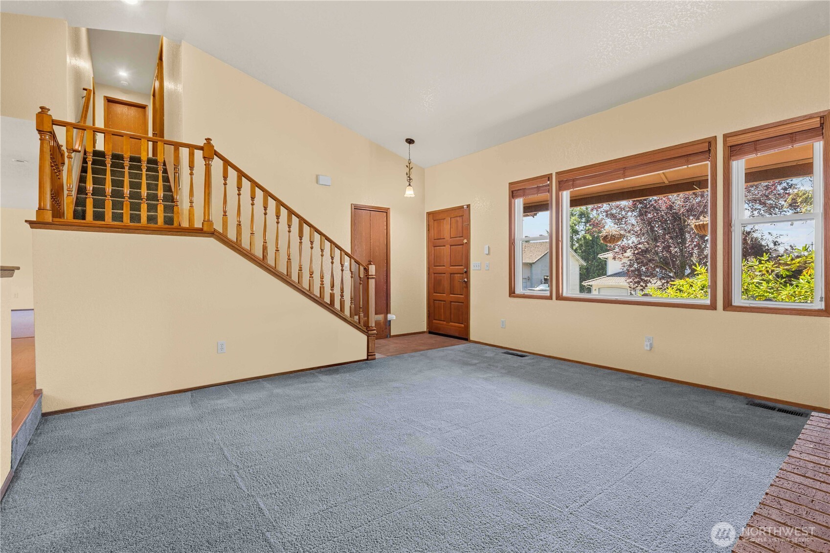 13700 Se 201st Street Property Photo 5