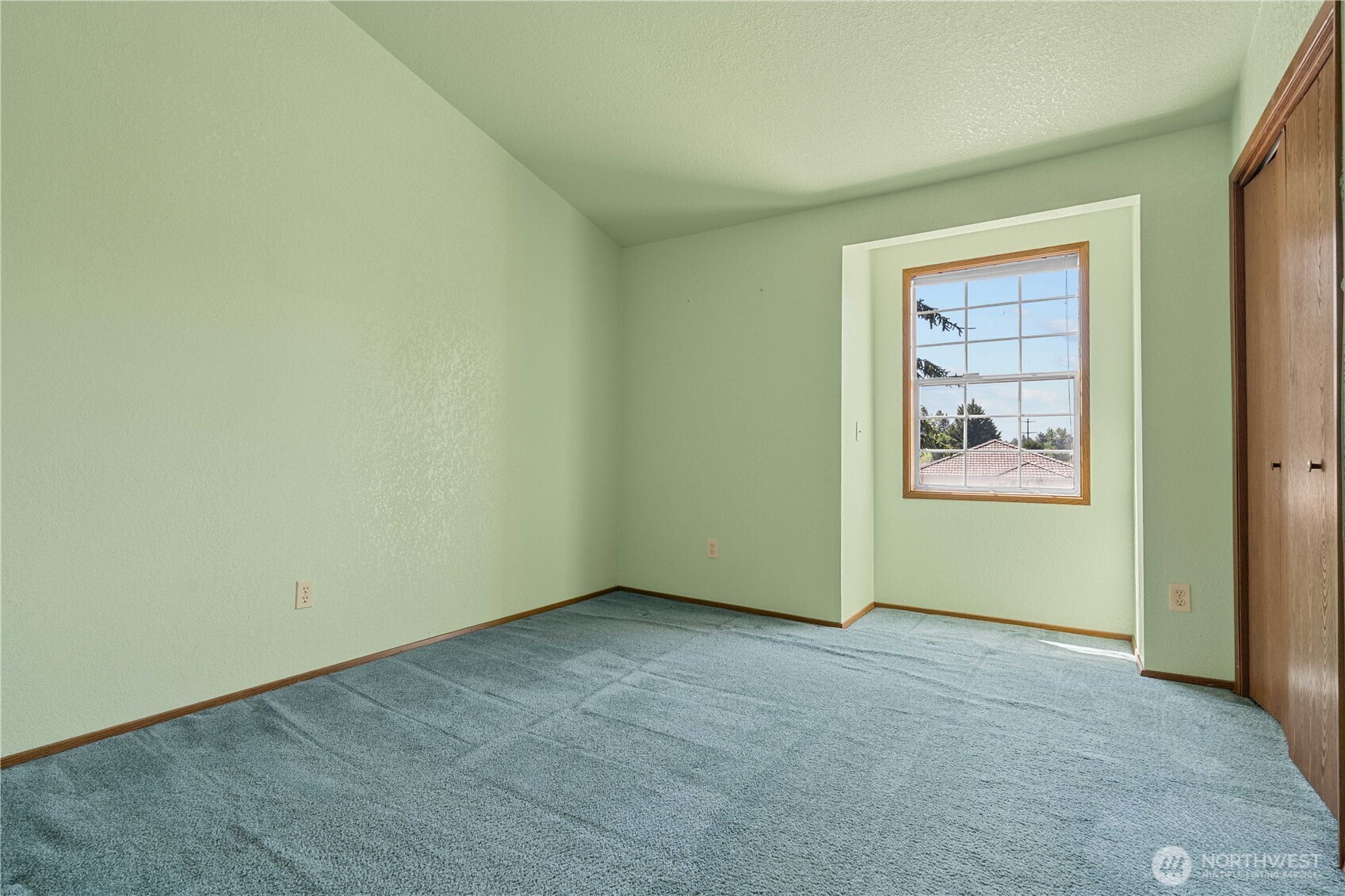 13700 Se 201st Street Property Photo 25