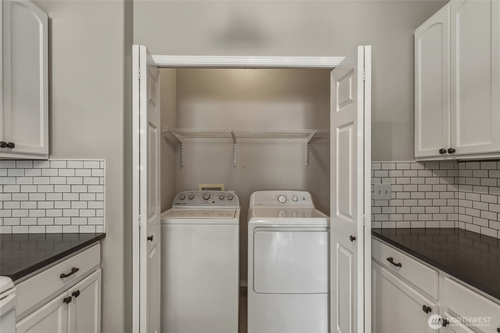 777 Se Magnoni Property Photo 12