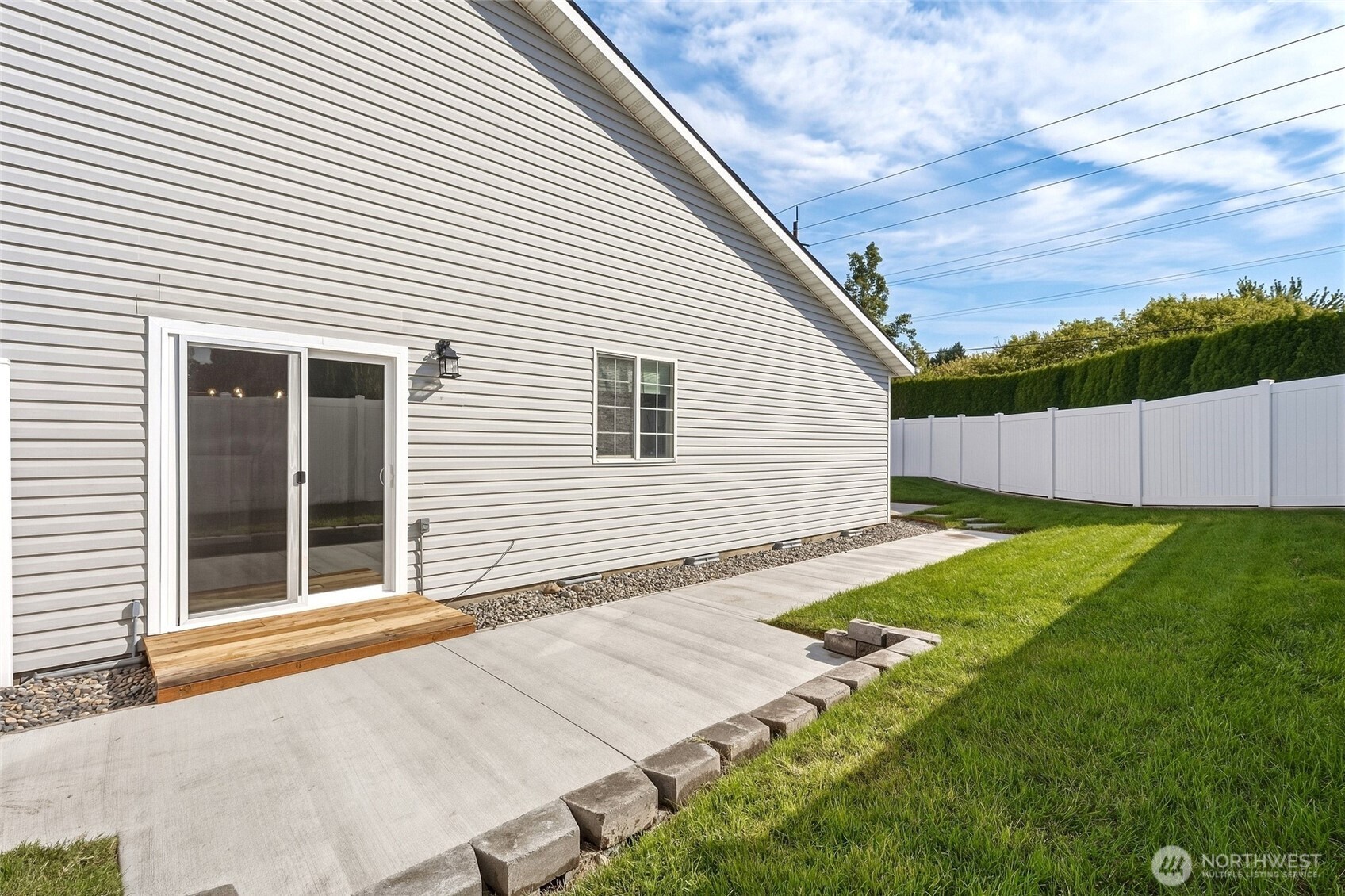 777 Se Magnoni Property Photo 28