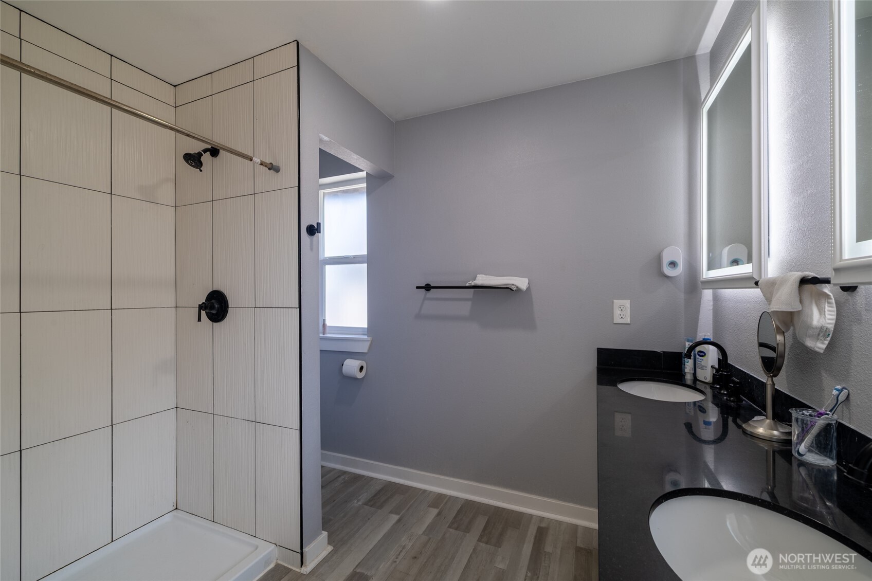 1418 Windsor Avenue Property Photo 15