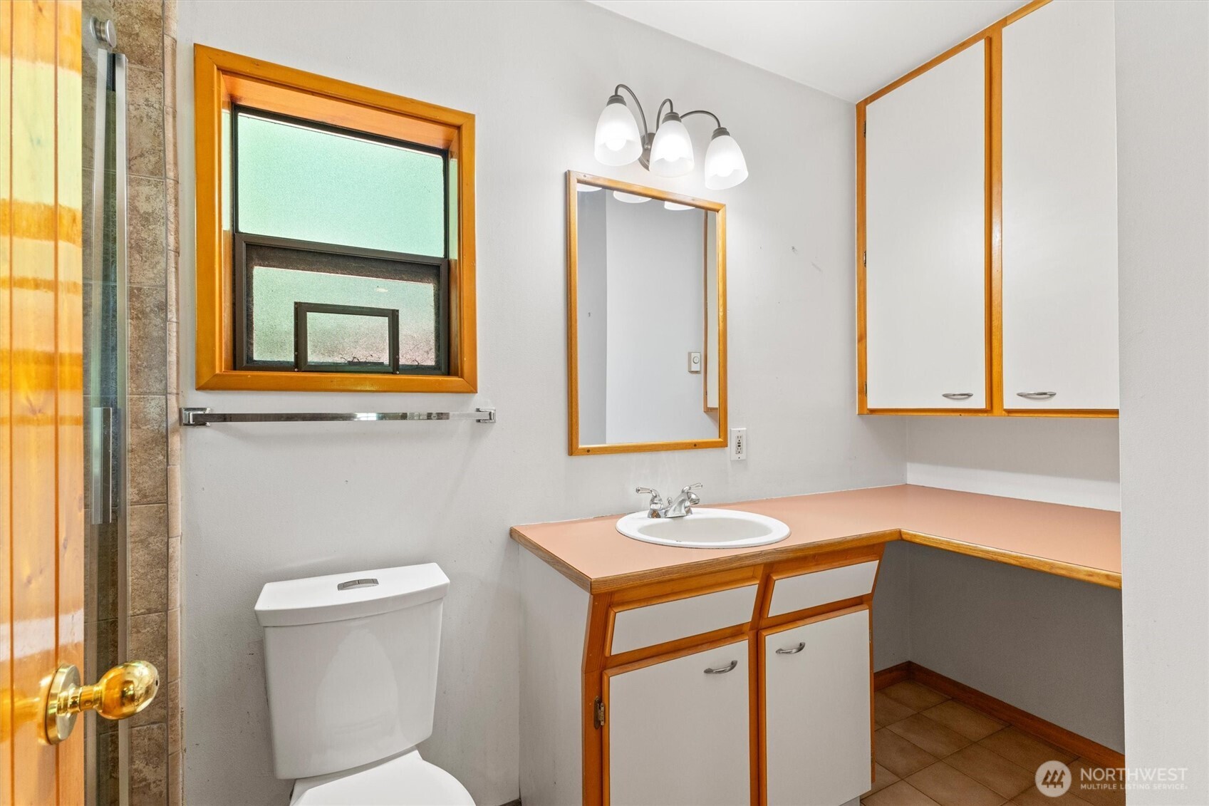 8625 Golden Valley Drive Property Photo 14