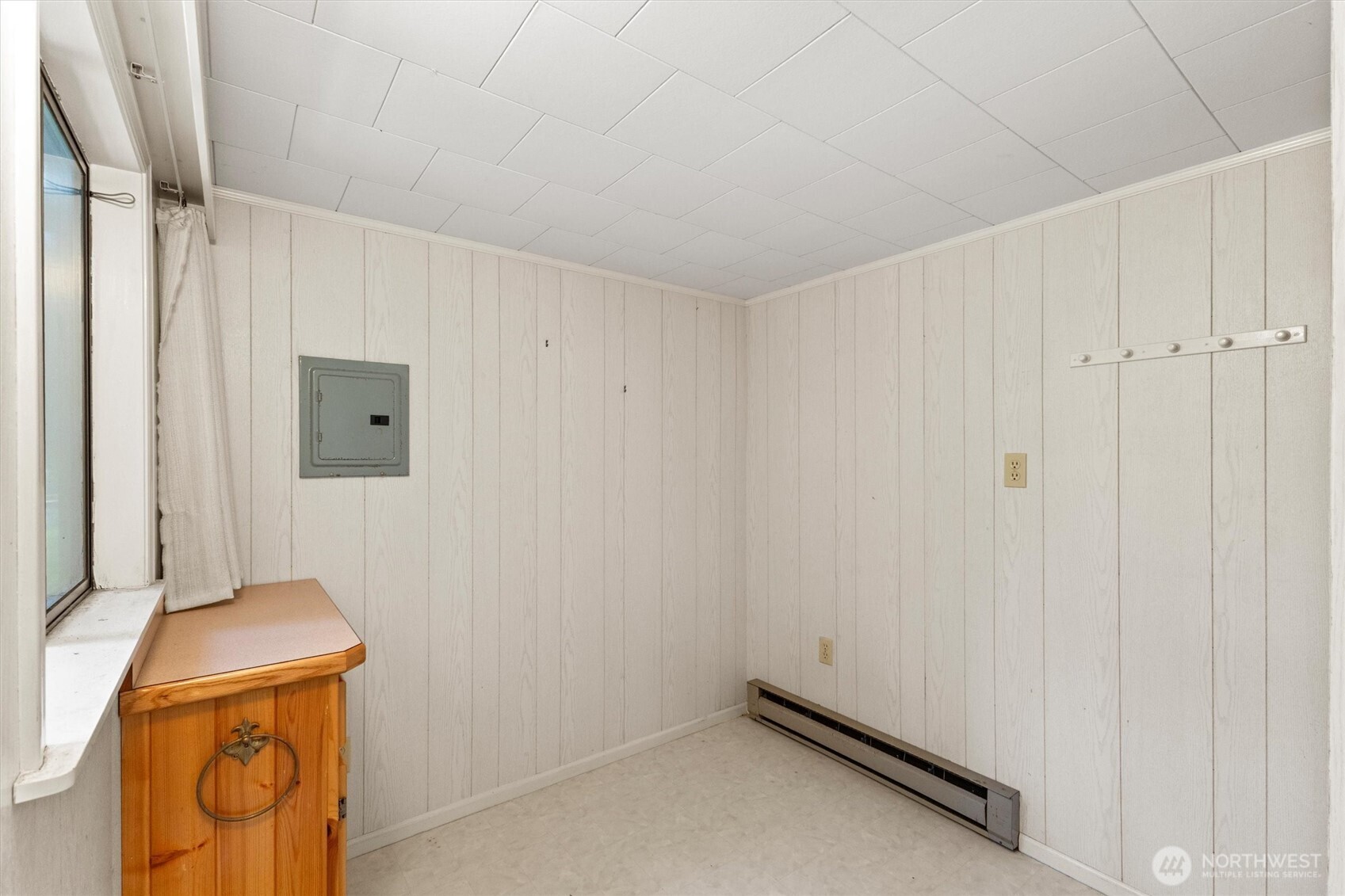 8625 Golden Valley Drive Property Photo 32