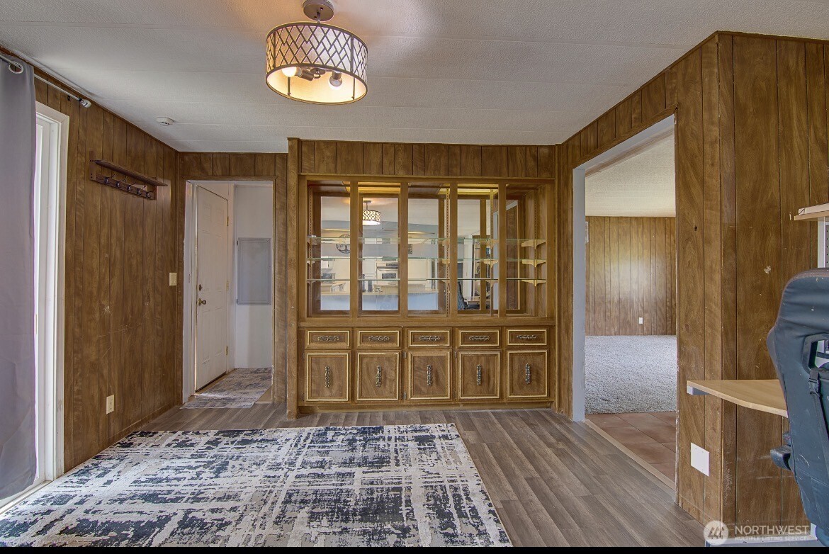 37 35 D Street Property Photo 12