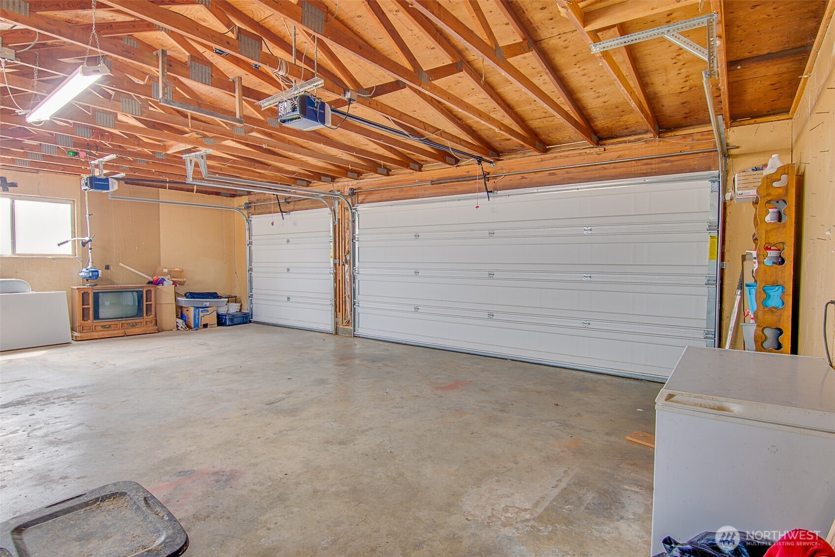 37 35 D Street Property Photo 19