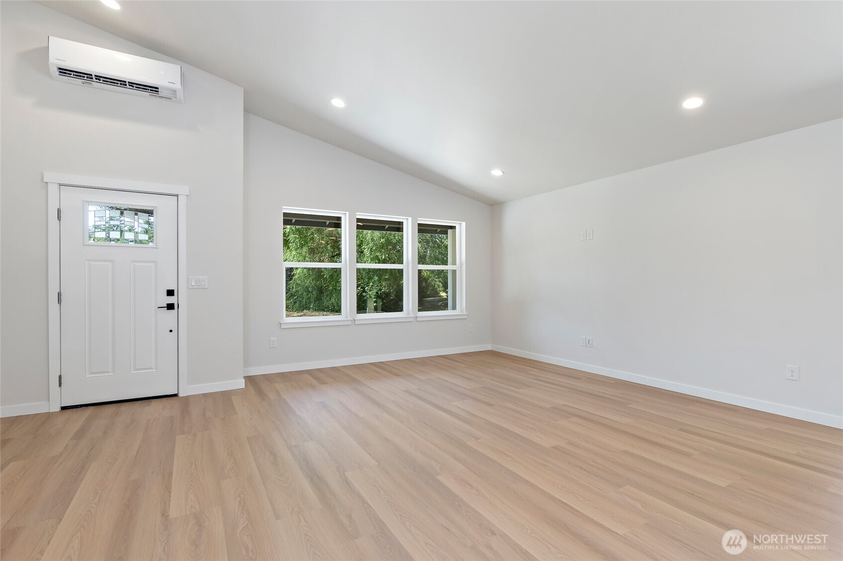 21909 127th Street Ct Property Photo 4