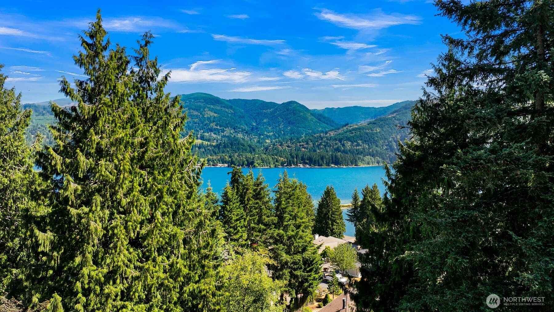 44 Windward Property Photo 1