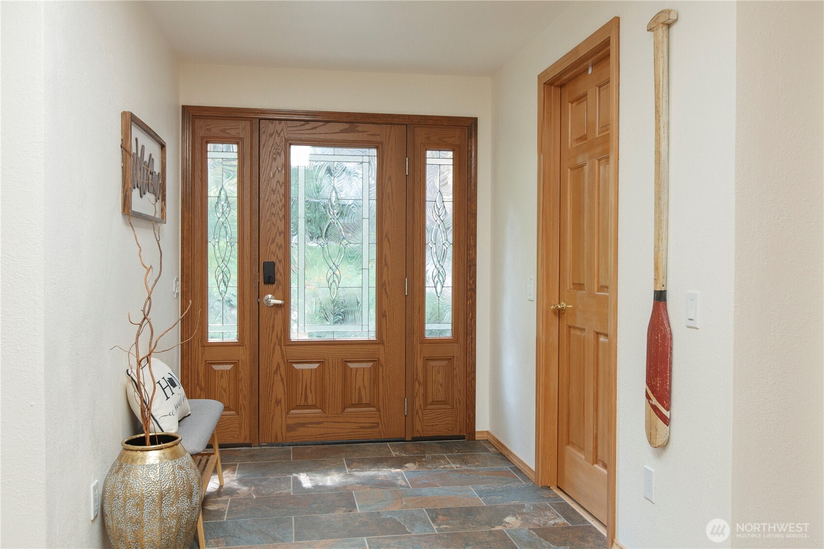 44 Windward Property Photo 6