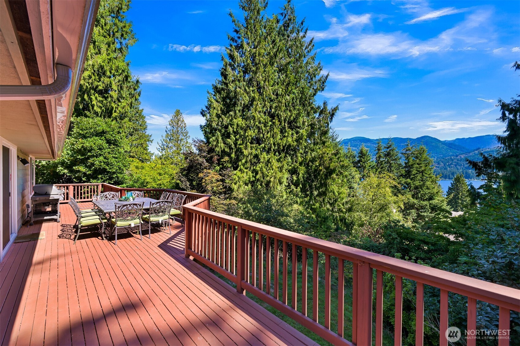 44 Windward Property Photo 18