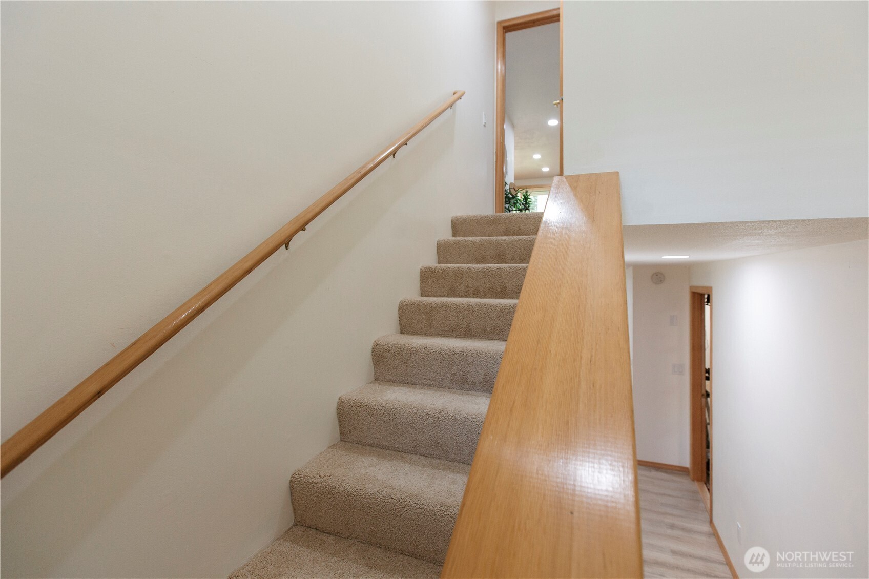 44 Windward Property Photo 26