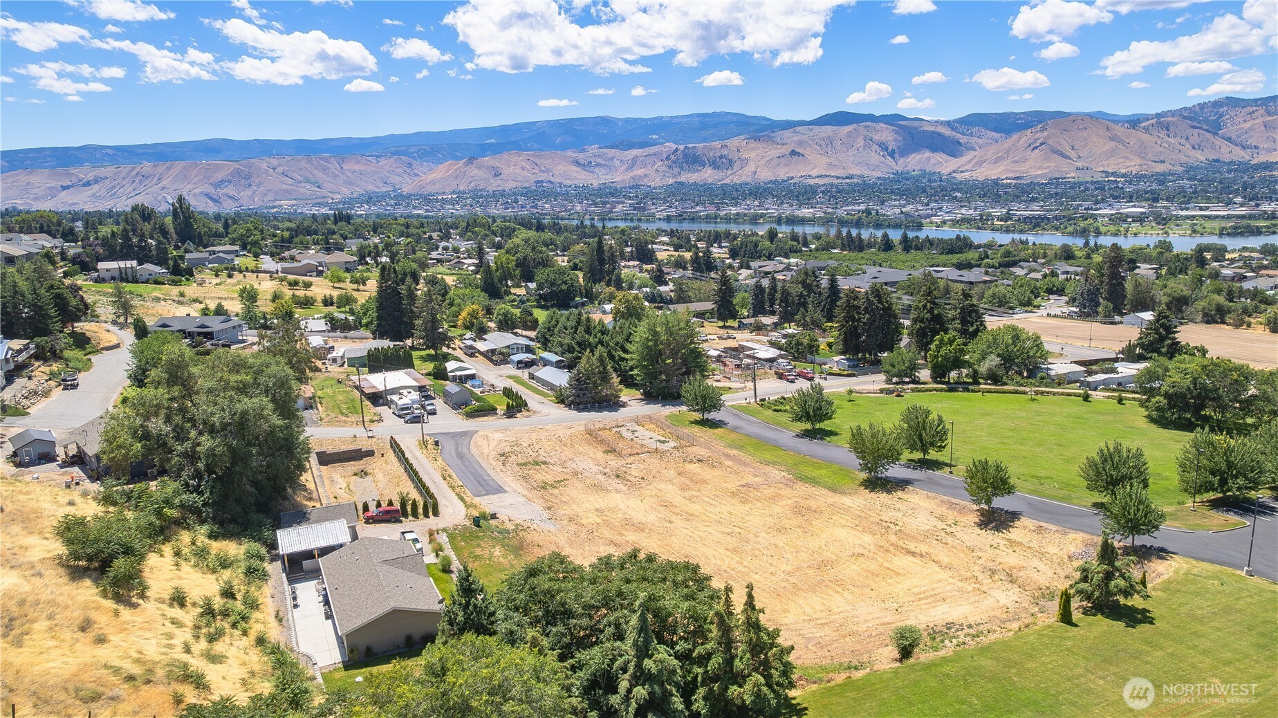 23 Mcelmurry Lane Property Photo 10