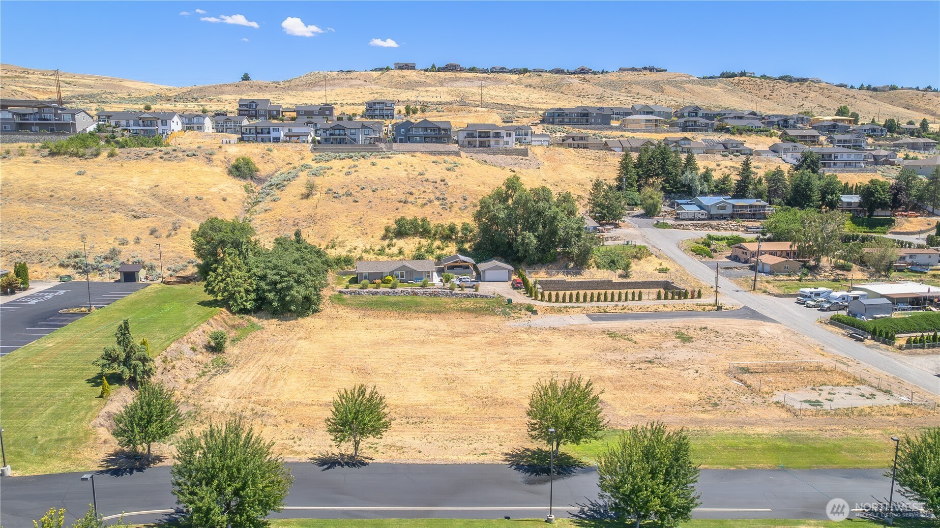 23 Mcelmurry Lane Property Photo 13
