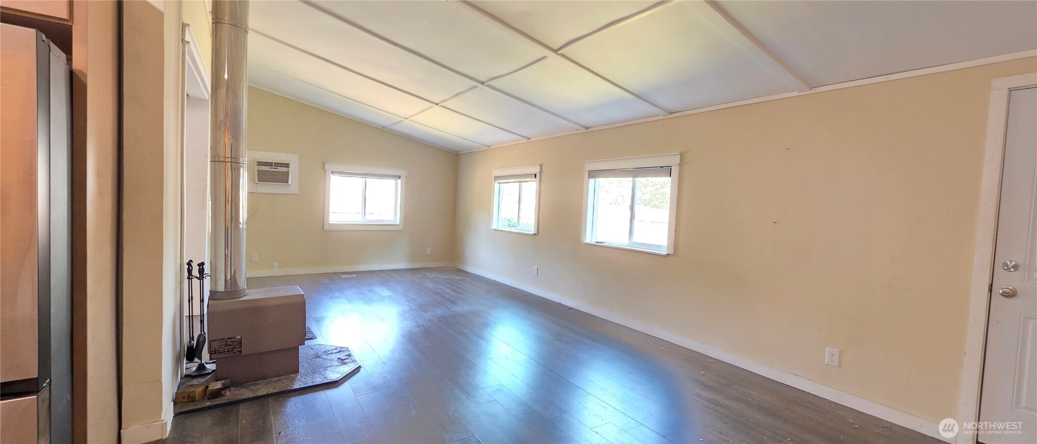 1041 Ne Old Belfair Highway Property Photo 2