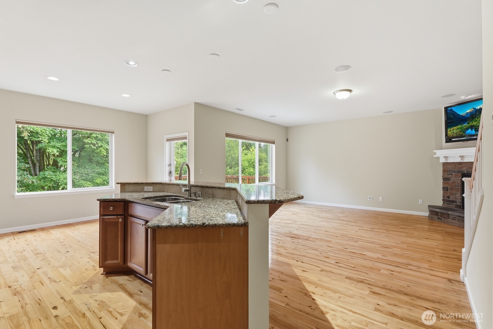 209 140th Street Property Photo 17