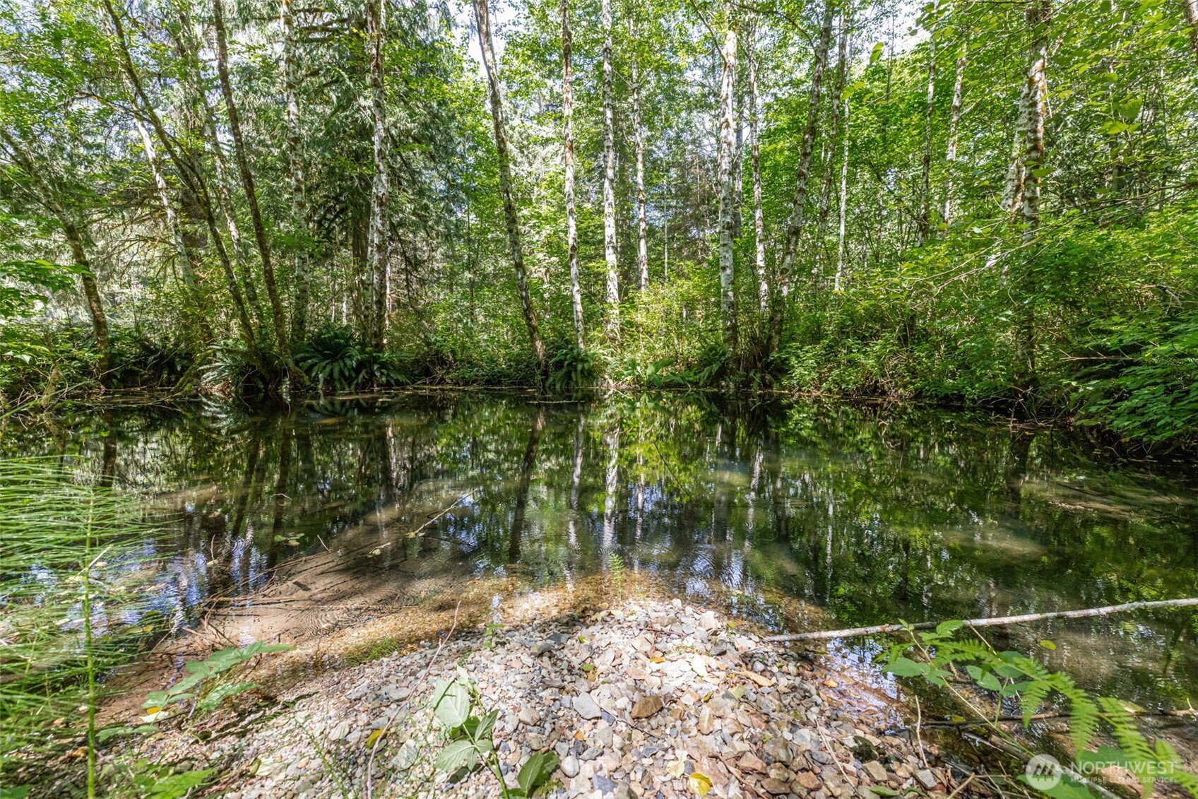 2682 E Lake Riley Road Property Photo 17