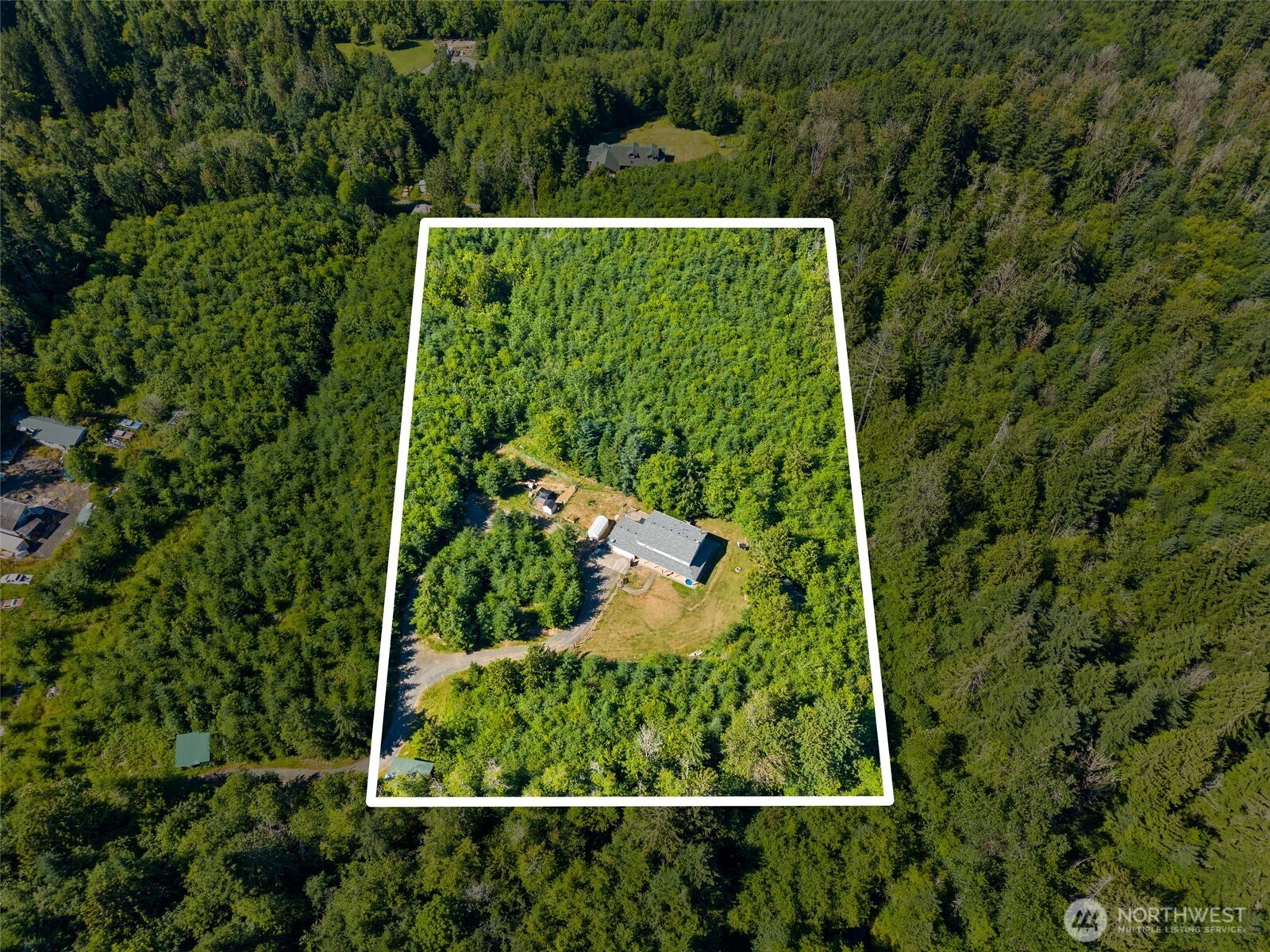 150 126 Allen Road Property Photo 4