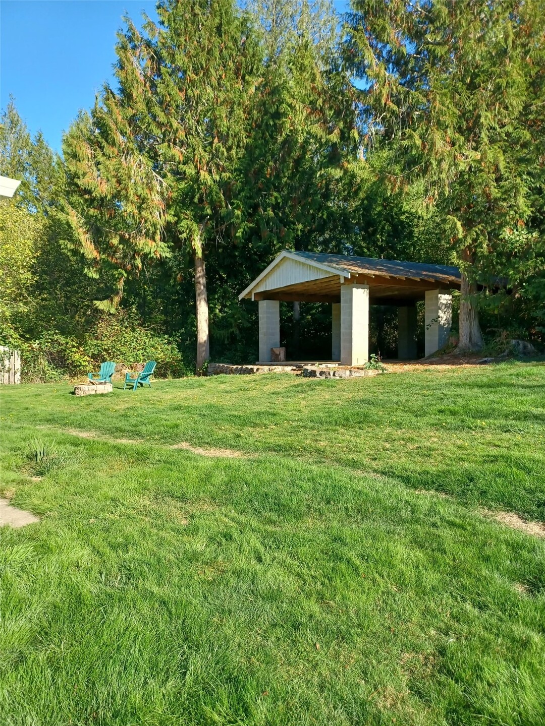 150 126 Allen Road Property Photo 18