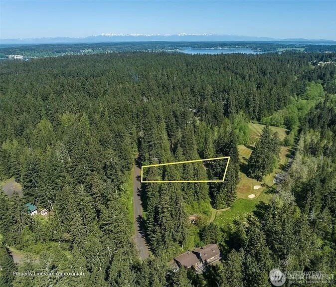 10515 Edgewood Drive Property Photo 8