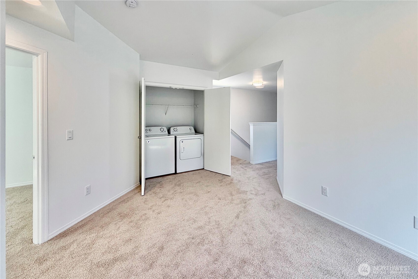 3311 Arbor Street Property Photo 24