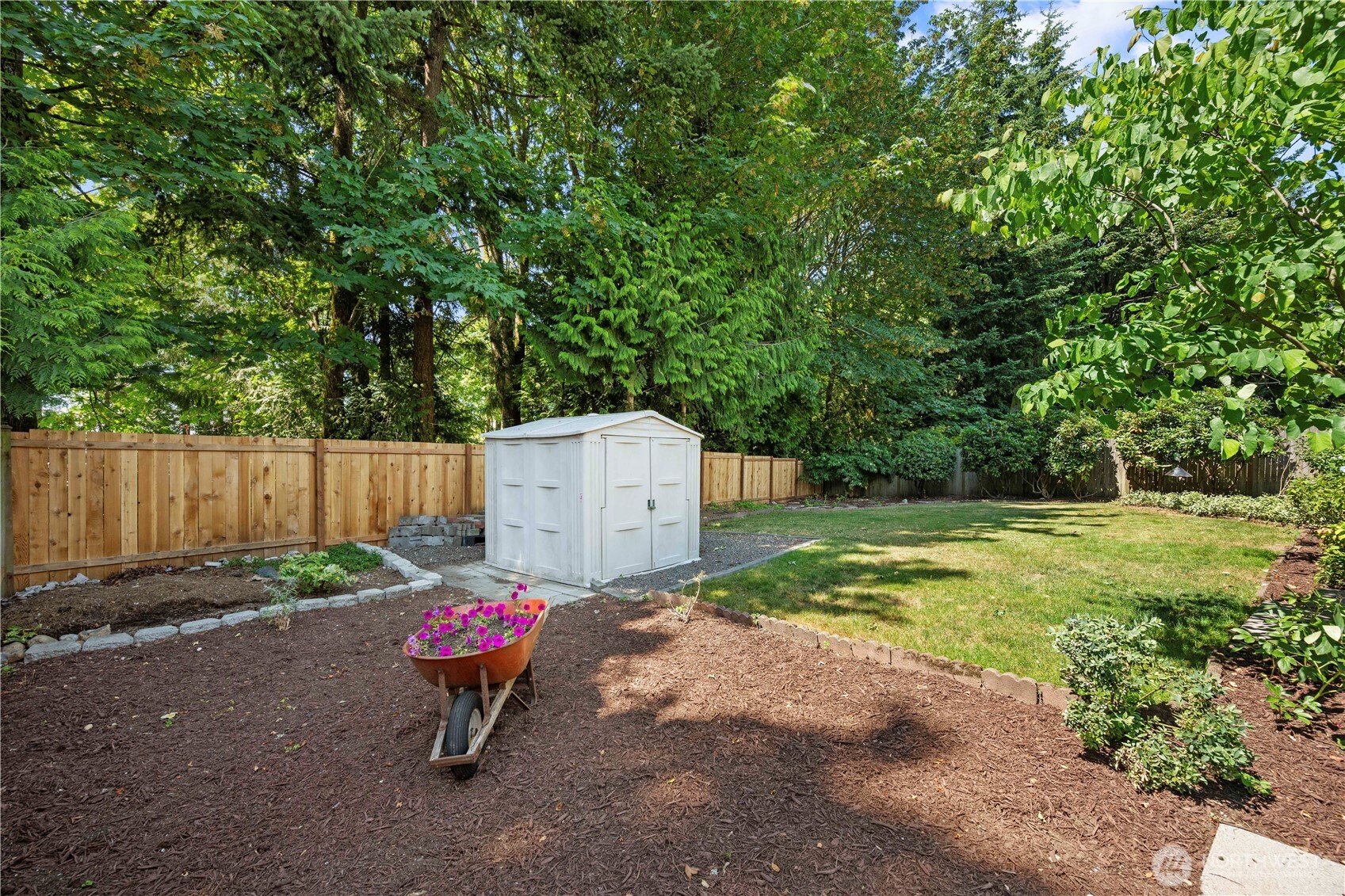 928 96th Avenue Property Photo 33