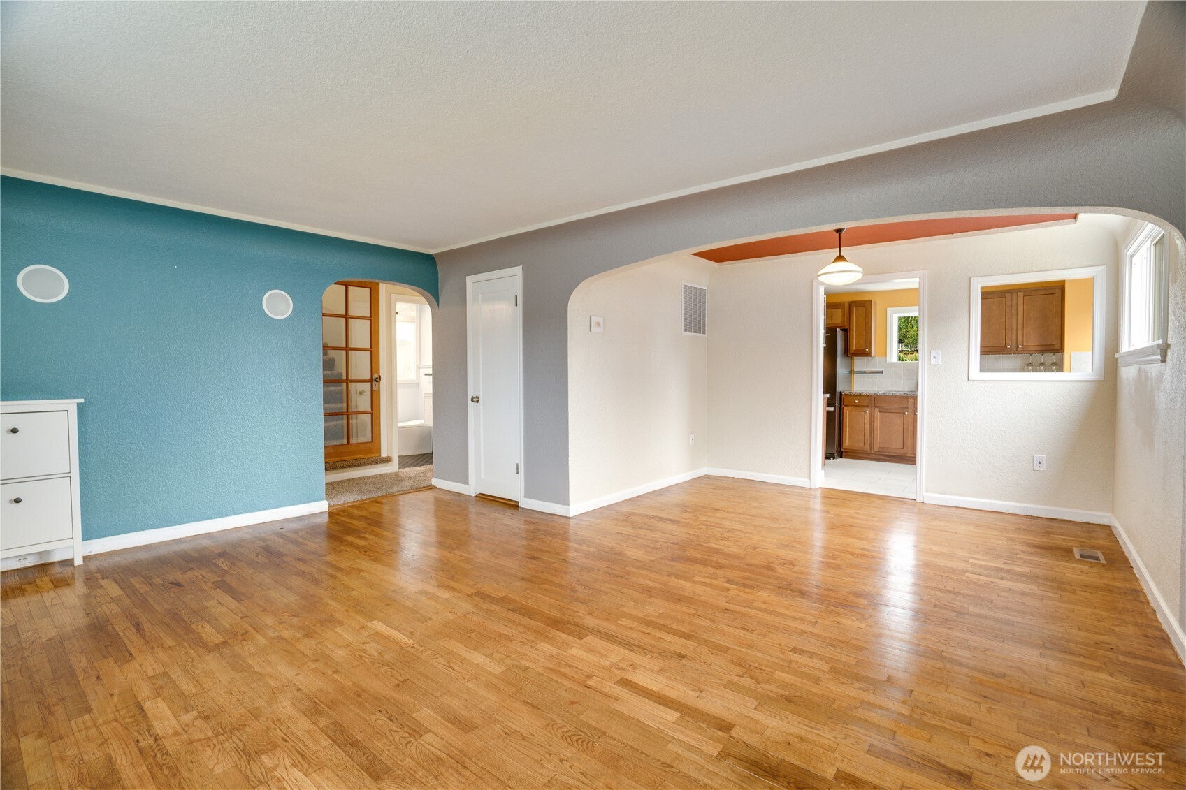 4310 E C Street Property Photo 5