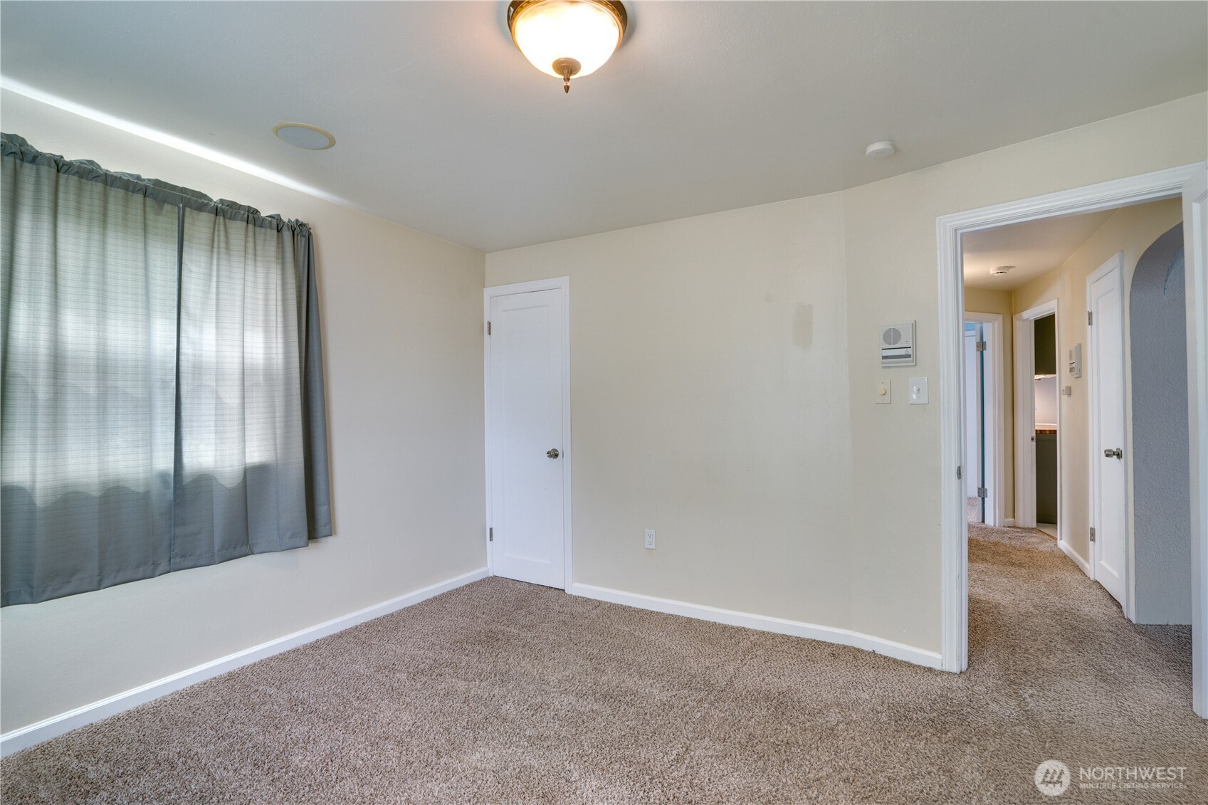 4310 E C Street Property Photo 17