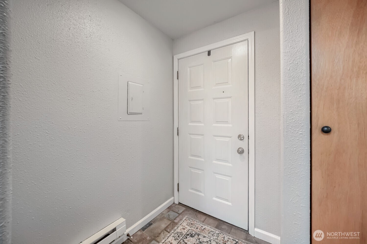 1102 8th Street A-3 Property Photo 3