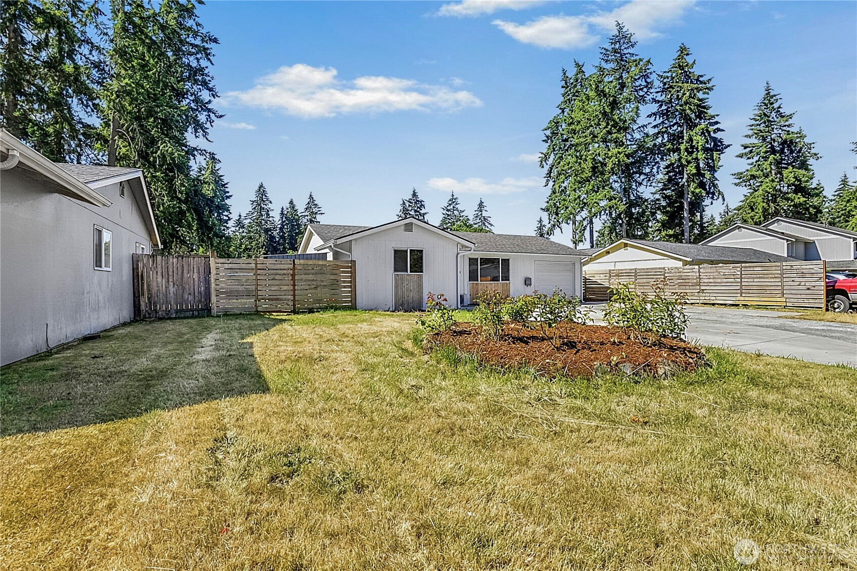 12318 114th Avenue Property Photo 3