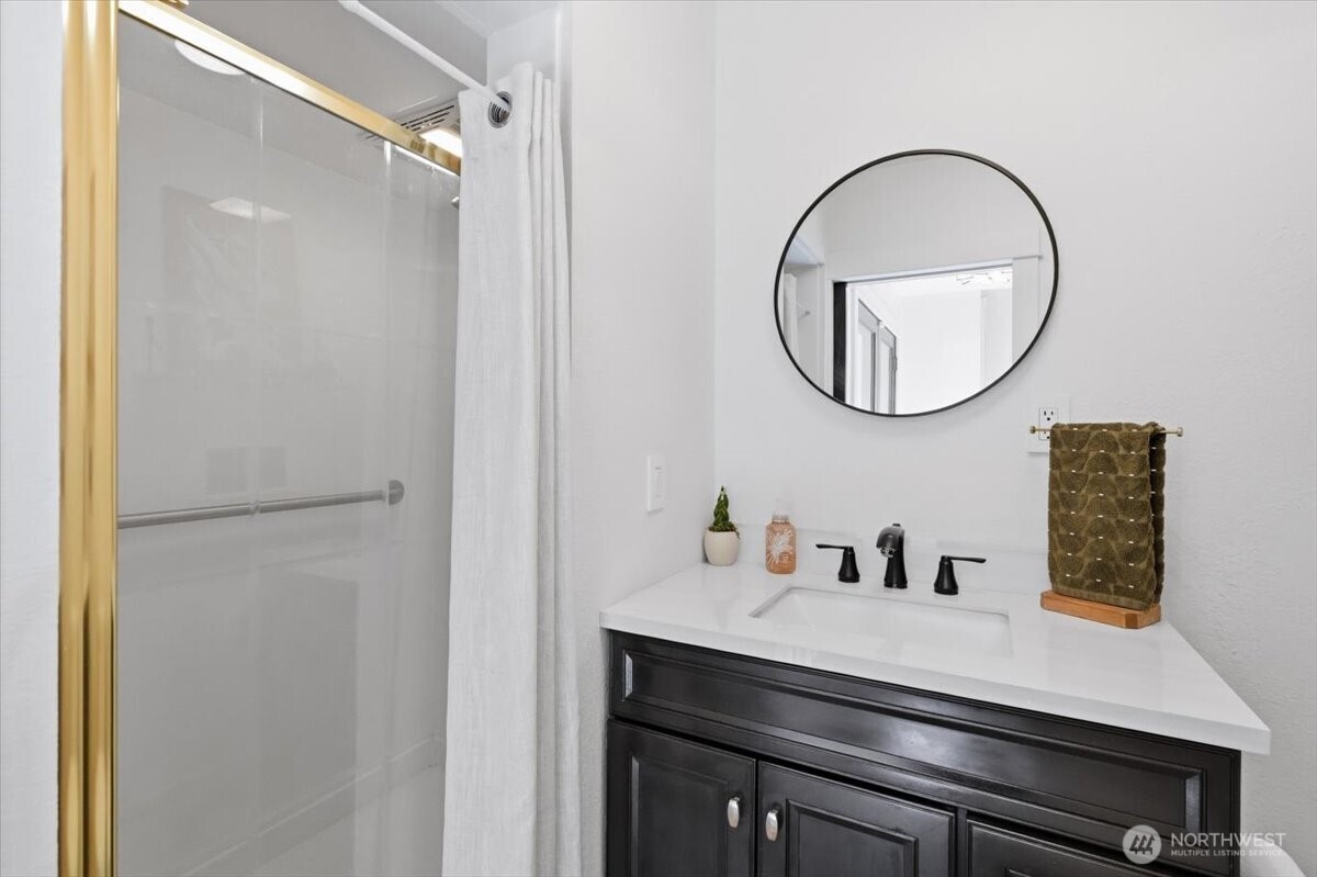 5397 Hughes Road Property Photo 24