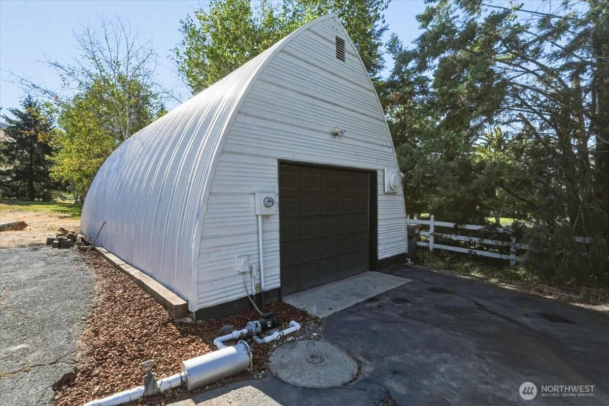 5397 Hughes Road Property Photo 37