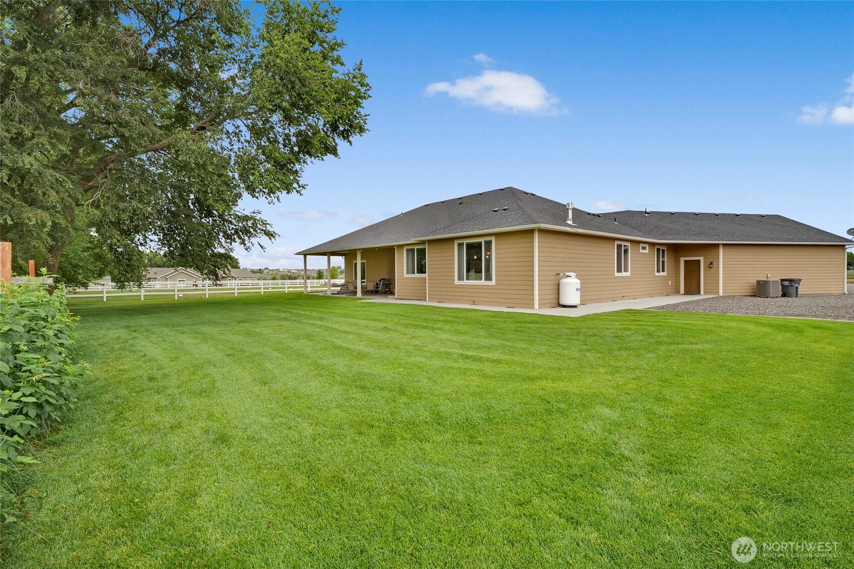 10875 Road 5.6 Property Photo 38