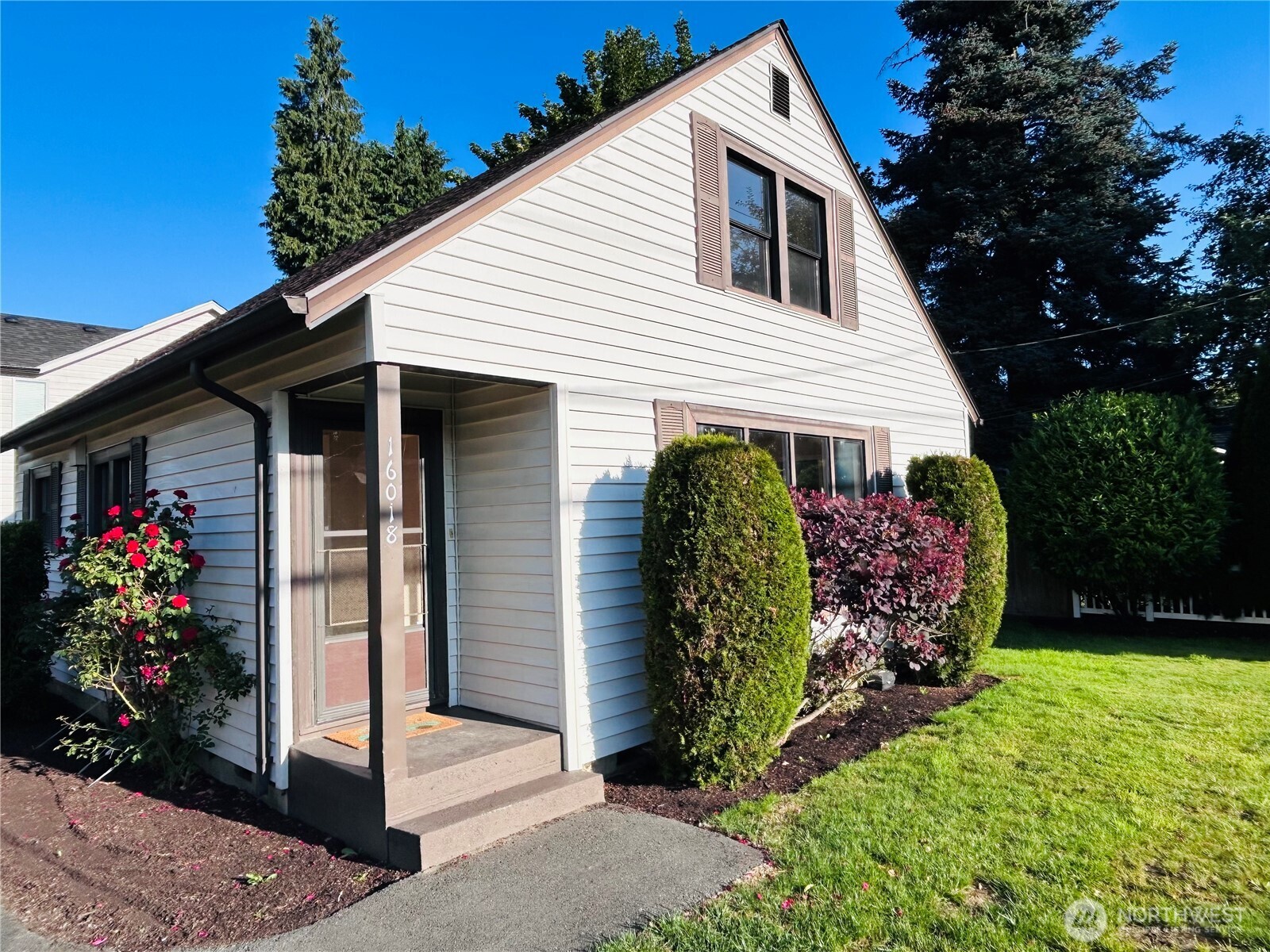 16018 179th Avenue Property Photo 1