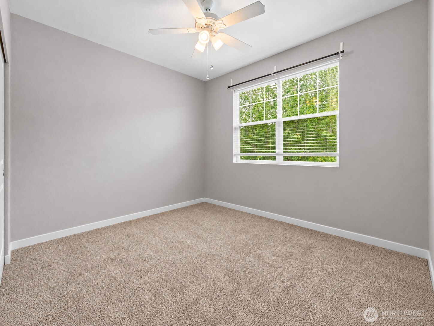 3808 Ne Campus Park Dr Property Photo 17