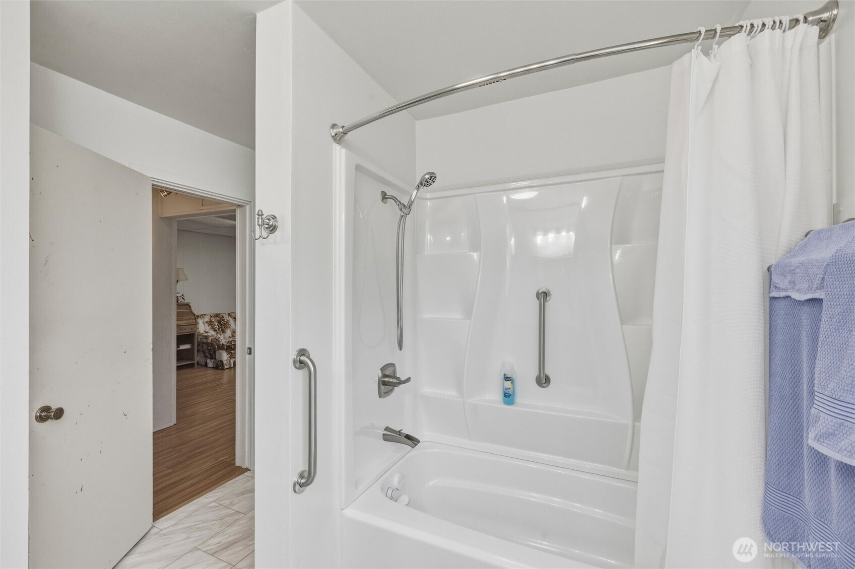 1002 Nelson Street Property Photo 20