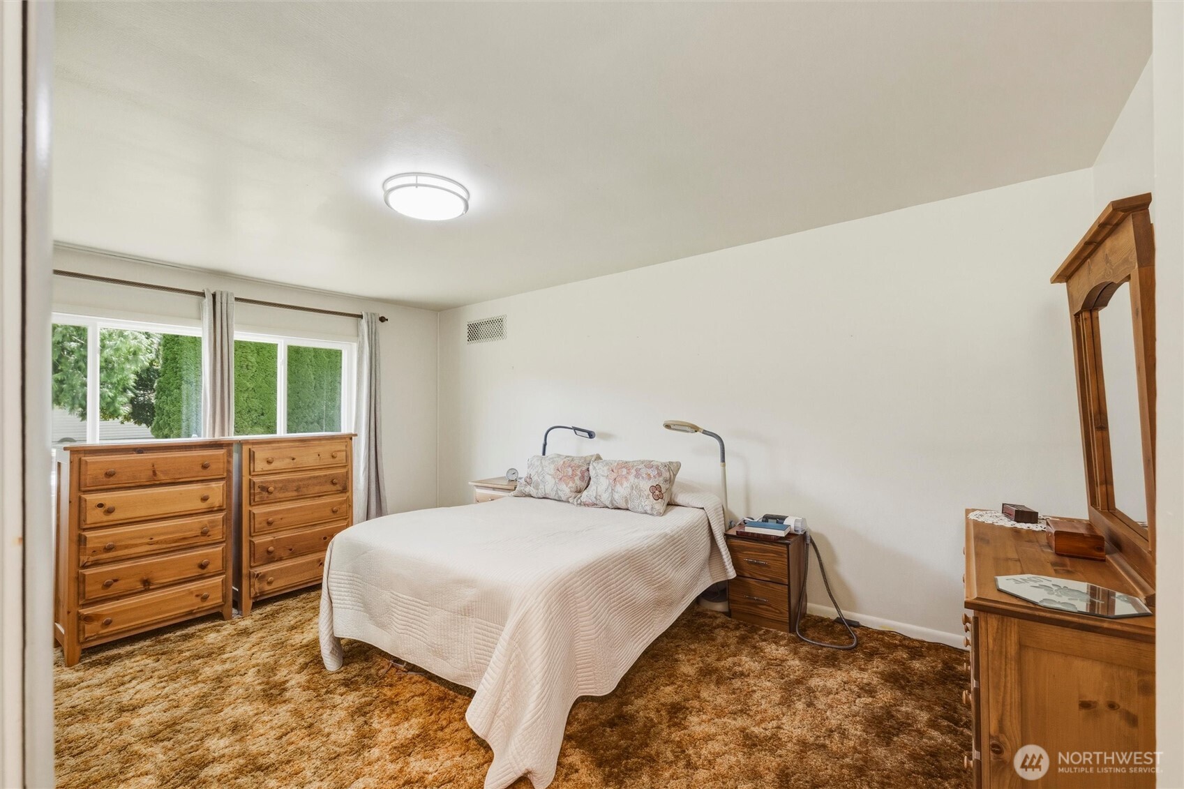 1002 Nelson Street Property Photo 23