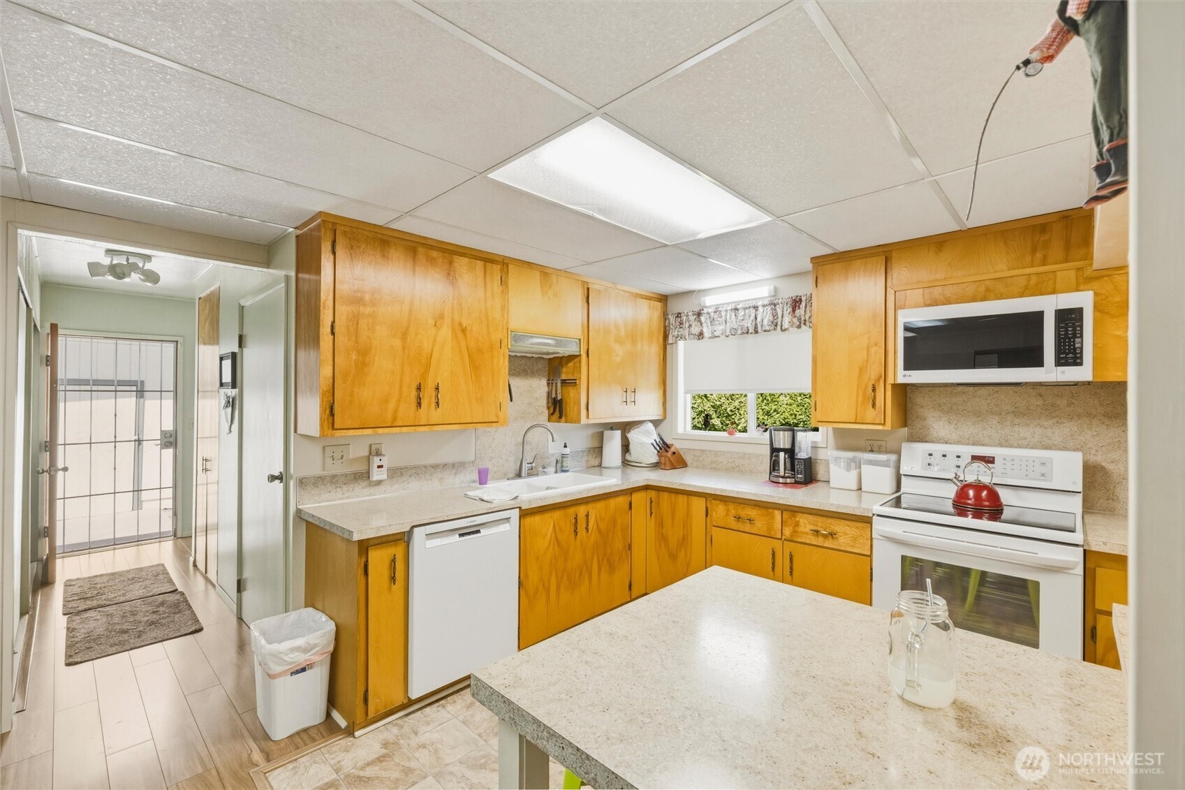 1002 Nelson Street Property Photo 25