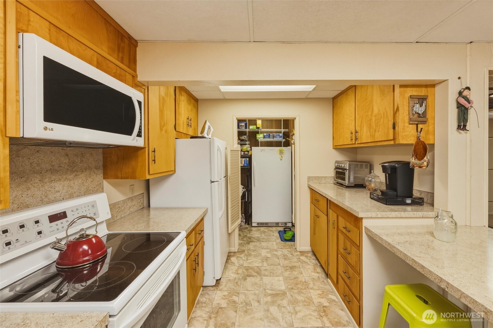1002 Nelson Street Property Photo 28