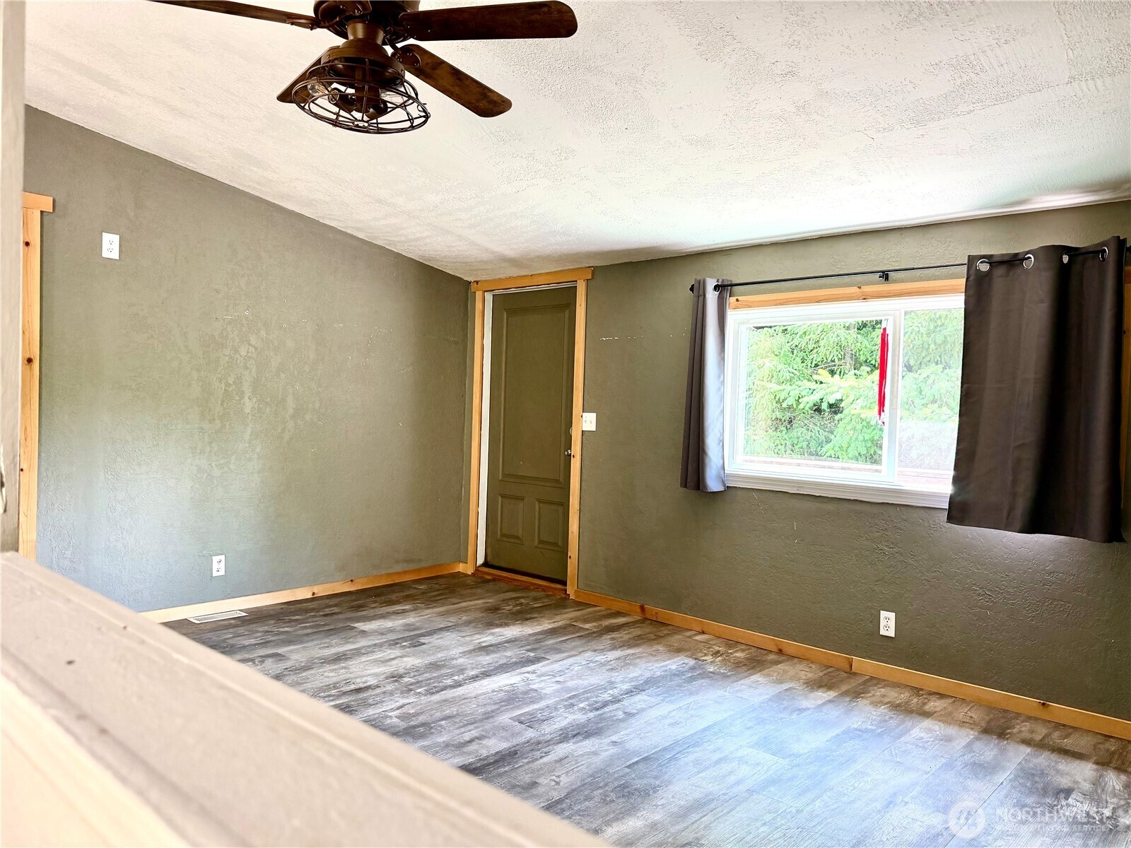 28 N Jacobson Road Property Photo 5