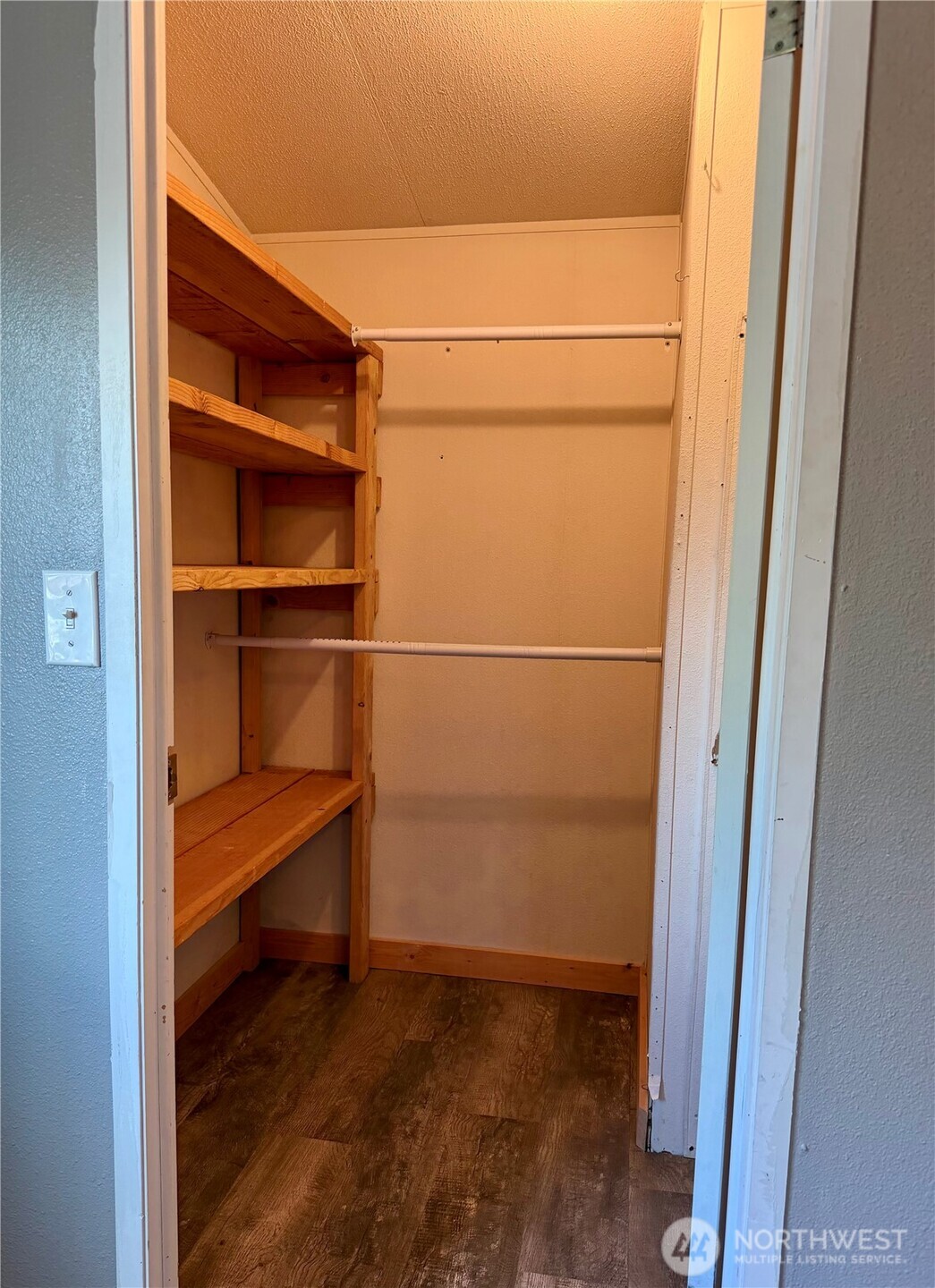 28 N Jacobson Road Property Photo 8