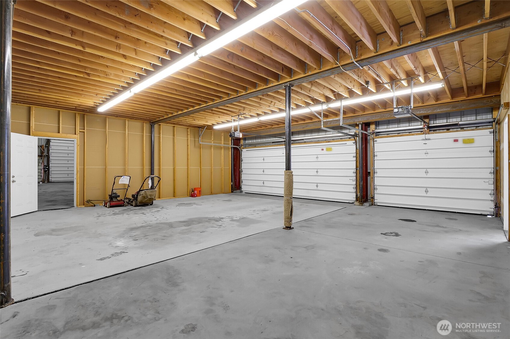 2922 W Marina Drive Property Photo 5