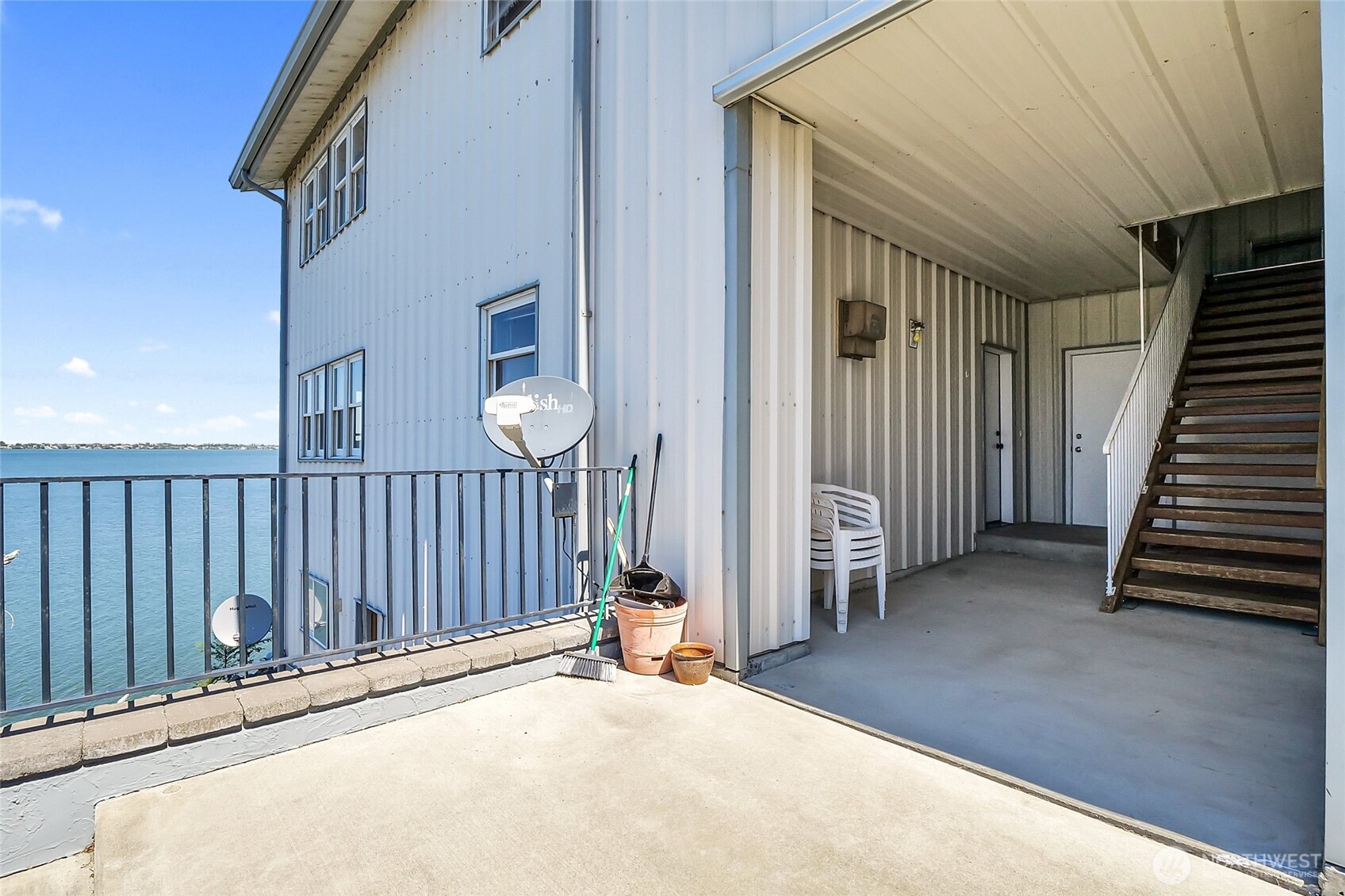 2922 W Marina Drive Property Photo 6