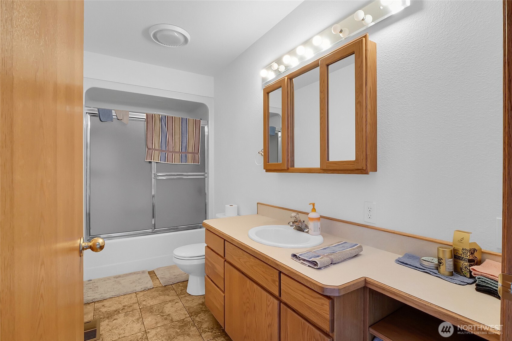 2922 W Marina Drive Property Photo 14