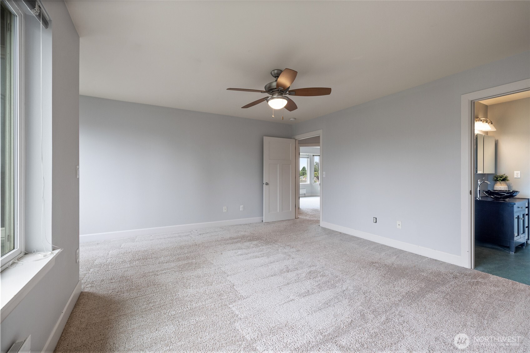 1904 N Proctor Street Property Photo 17