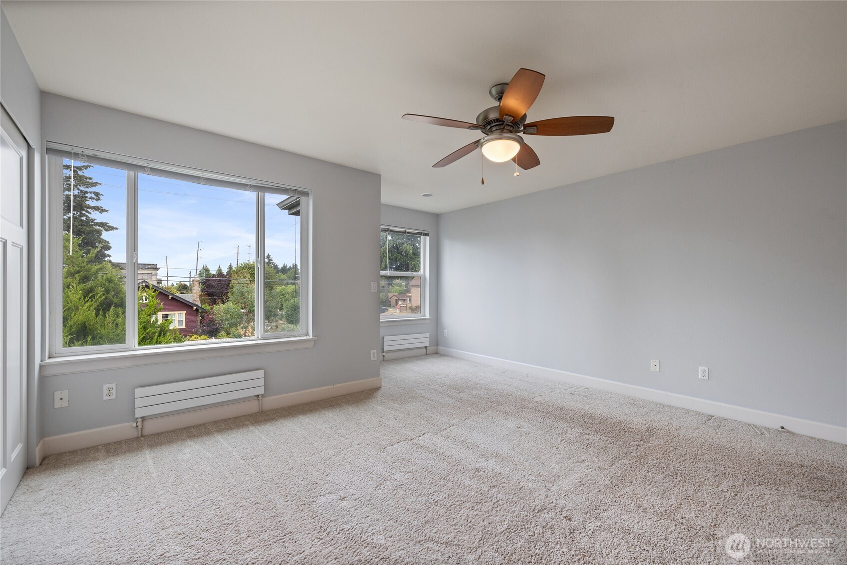 1904 N Proctor Street Property Photo 18