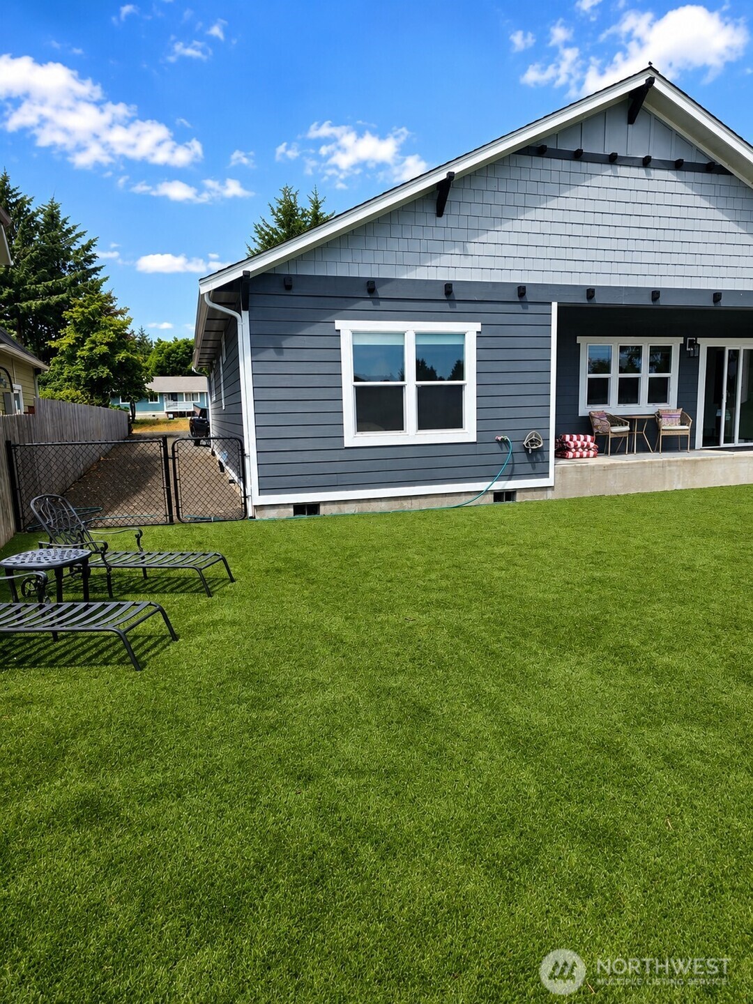 574 Weatherwax Loop Property Photo 23