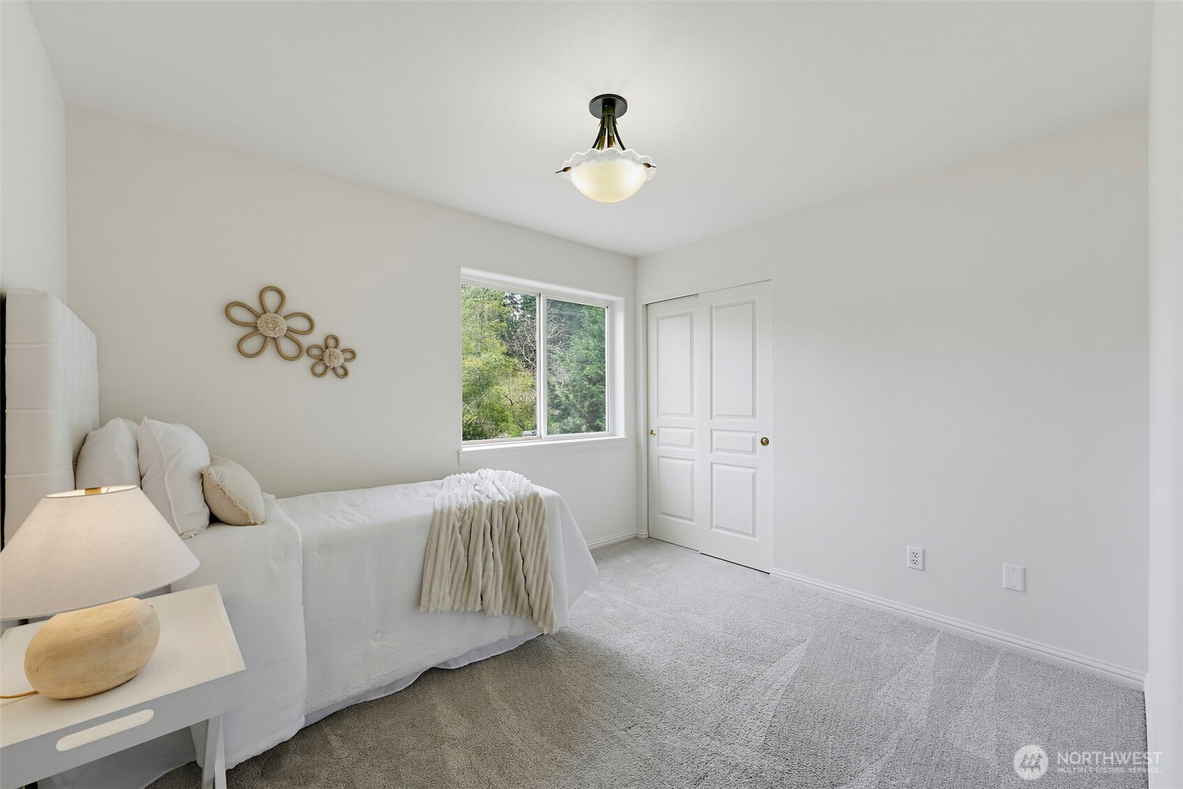 37815 21st Court Property Photo 18