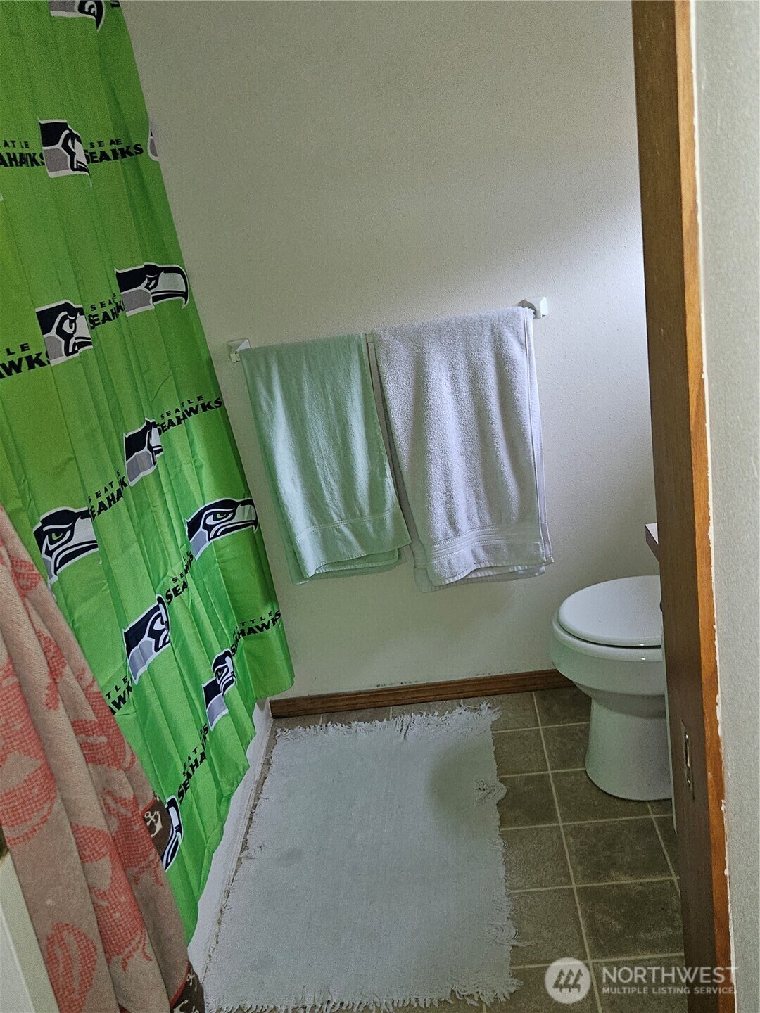 2916 Russell Road Property Photo 5